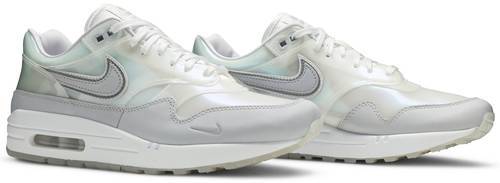 Air Max 1 SNKRS Day White Womens TRAINERS NIKE   