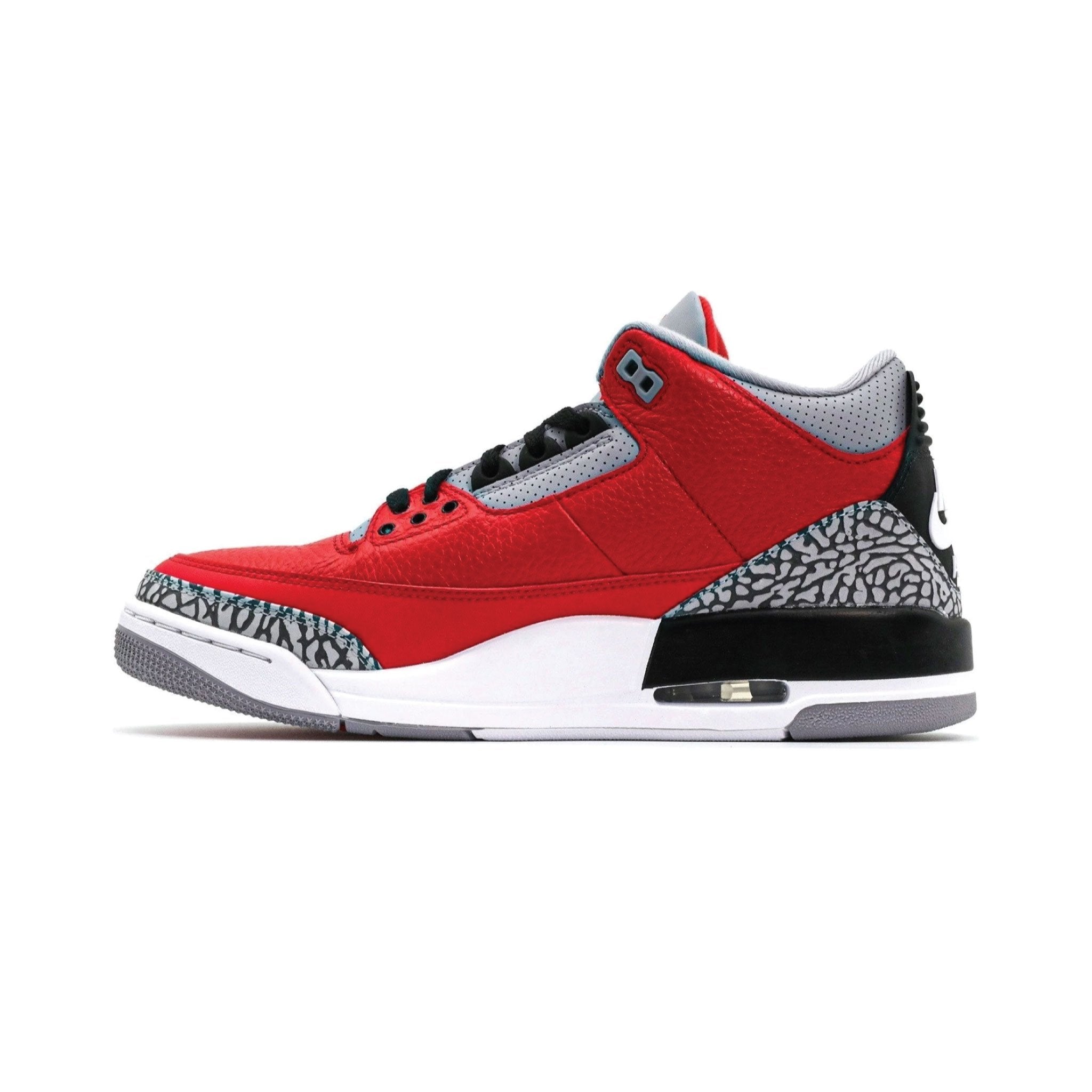 Air Jordan 3 Retro GS Fire Red Trainers Nike   