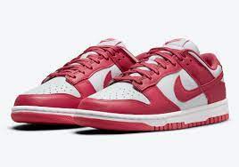 Wmns Dunk Low Archeo Pink TRAINERS NIKE   
